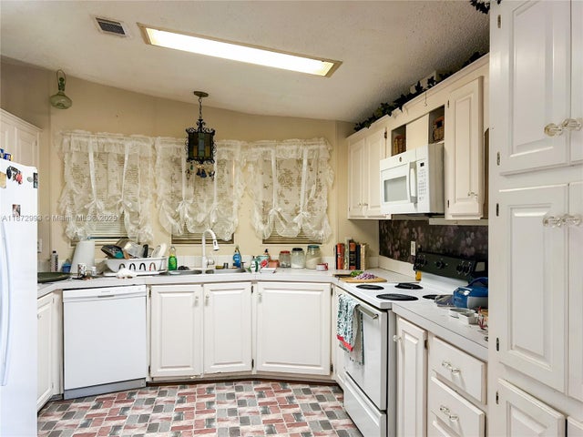 5 of 57 - 35250 Sw 177th Ct Lot 48, Homestead, FL