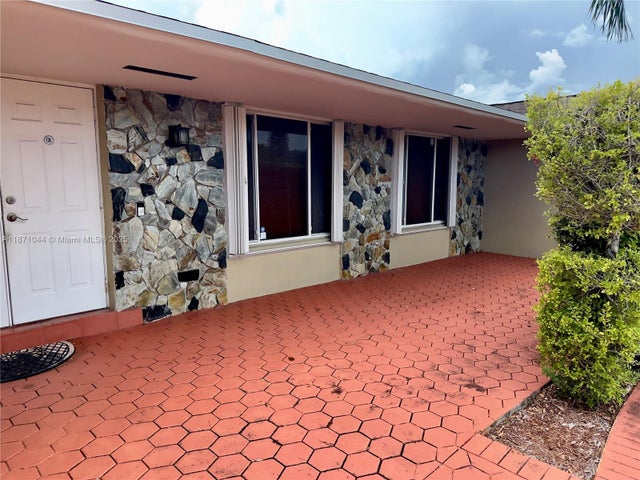 1 of 40 - 1890 Ne 211th Ter, Miami, FL