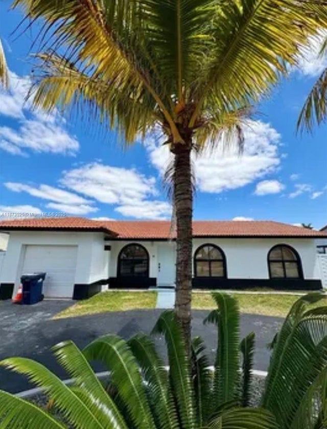 1 of 19 - 12943 Sw 207th Ter, Miami, FL