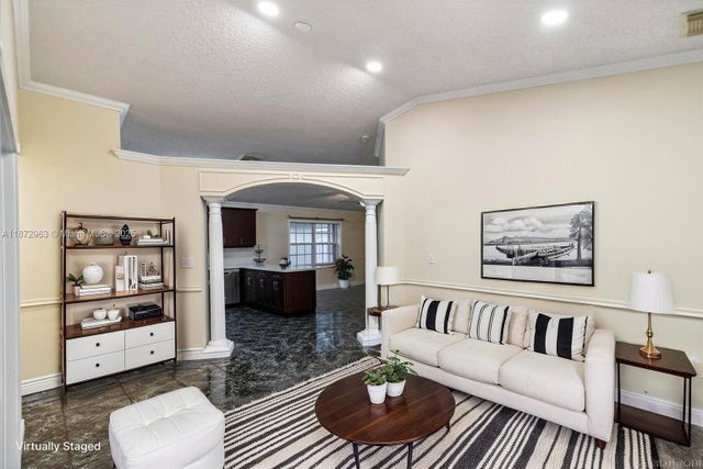 3 of 50 - 17610 Sw 4th Ct, Pembroke Pines, FL
