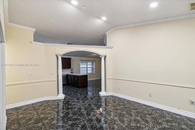 4 of 50 - 17610 Sw 4th Ct, Pembroke Pines, FL