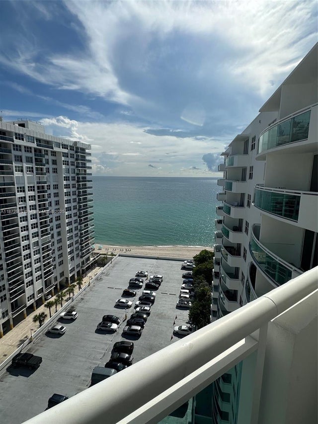 4 of 14 - 3001 S Ocean Dr 1549, Hollywood, FL