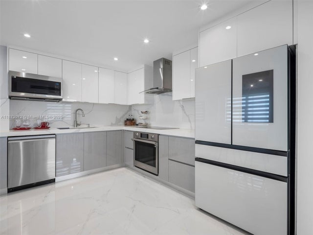 3 of 48 - 3180 S Ocean Dr 1101, Hallandale Beach, FL