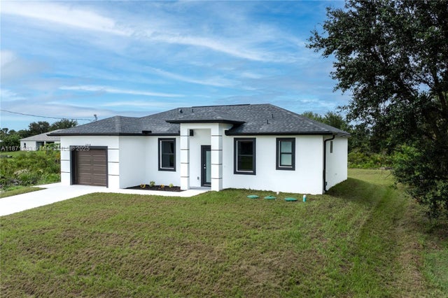 2 of 35 - 2804 73rd St W, Lehigh Acres, FL