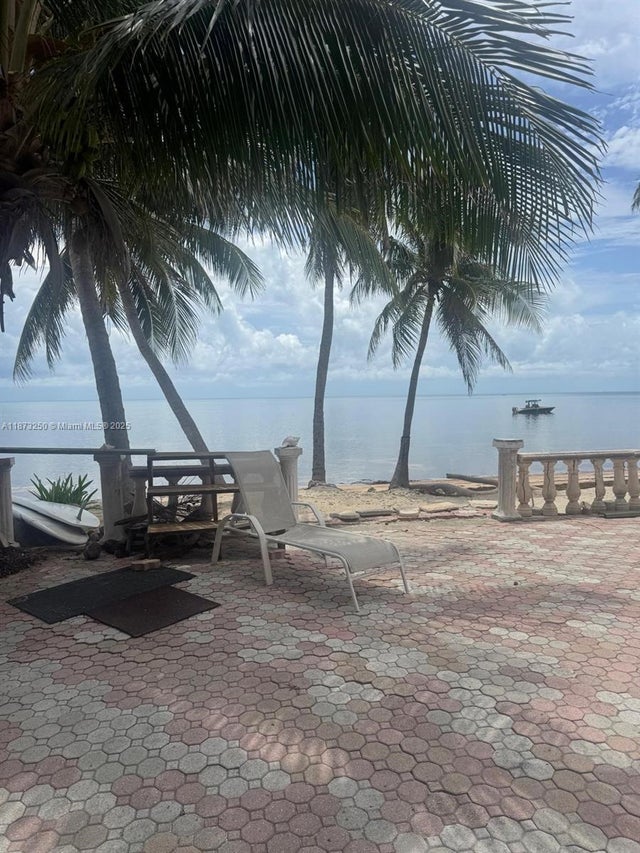 5 of 6 - 65890 Overseas Hwy, Long Key, FL