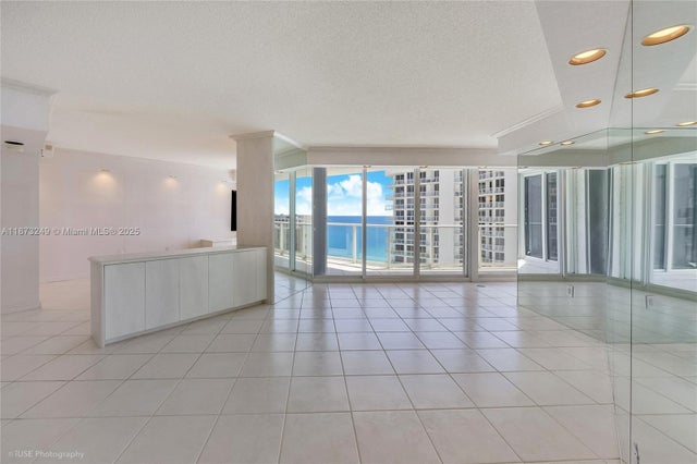 2 of 25 - 16445 Collins Ave 2628, Sunny Isles Beach, FL