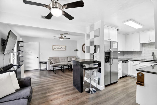 3 of 65 - 708 Sw 19th St, Fort Lauderdale, FL