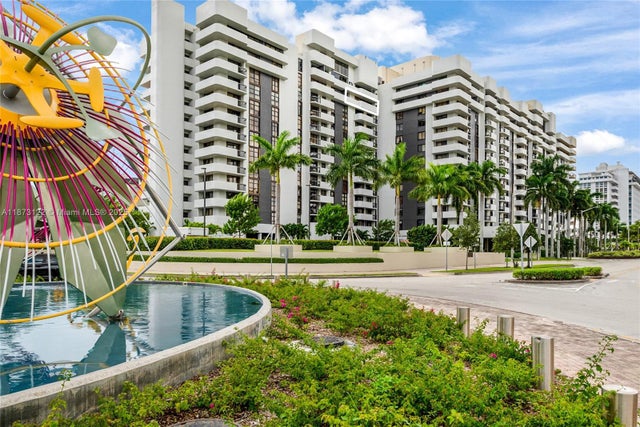 2 of 27 - 600 Biltmore Way 1205, Coral Gables, FL