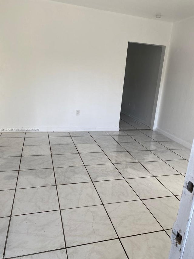 2 of 14 - 2181 Nw 91st St, Miami, FL