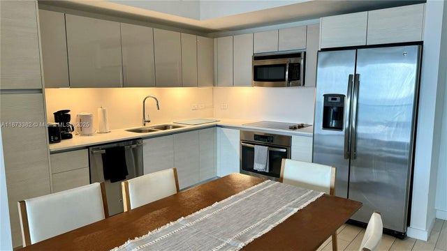 5 of 24 - 2600 E Hallandale Beach Blvd T3205, Hallandale Beach, FL