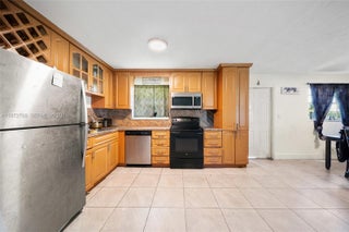 Photo of Listing #A11872788