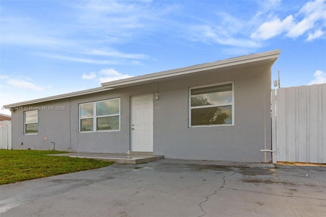 4 of 34 - 1481 Sw 49th Ave, Fort Lauderdale, FL
