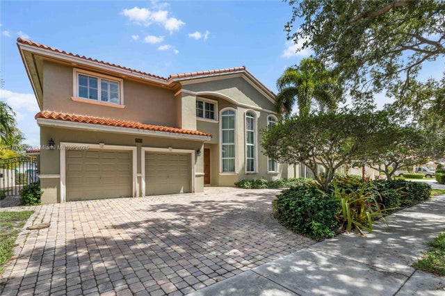 2 of 23 - 7965 Nw 162nd St, Miami Lakes, FL