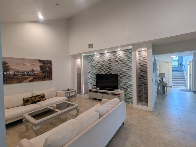 9317 Ketay Cir, Boca Raton