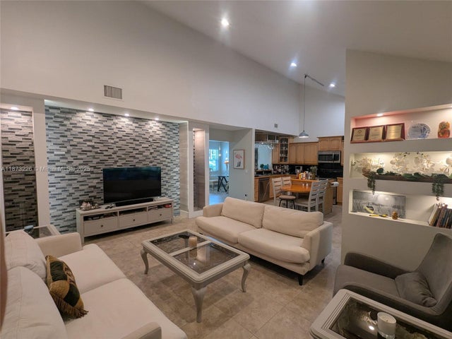 2 of 15 - 9317 Ketay Cir, Boca Raton, FL