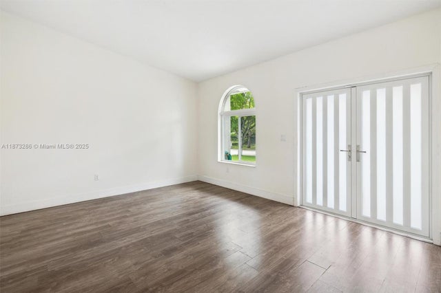 5 of 45 - 13225 Sw 218th Ter, Miami, FL