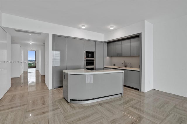 3 of 34 - 18975 Collins Ave 2903, Sunny Isles Beach, FL