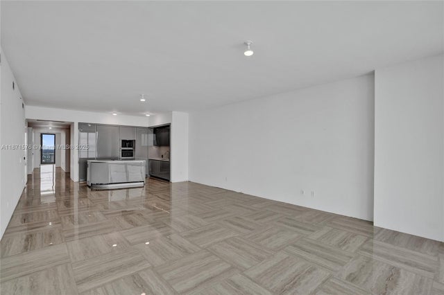 5 of 34 - 18975 Collins Ave 2903, Sunny Isles Beach, FL