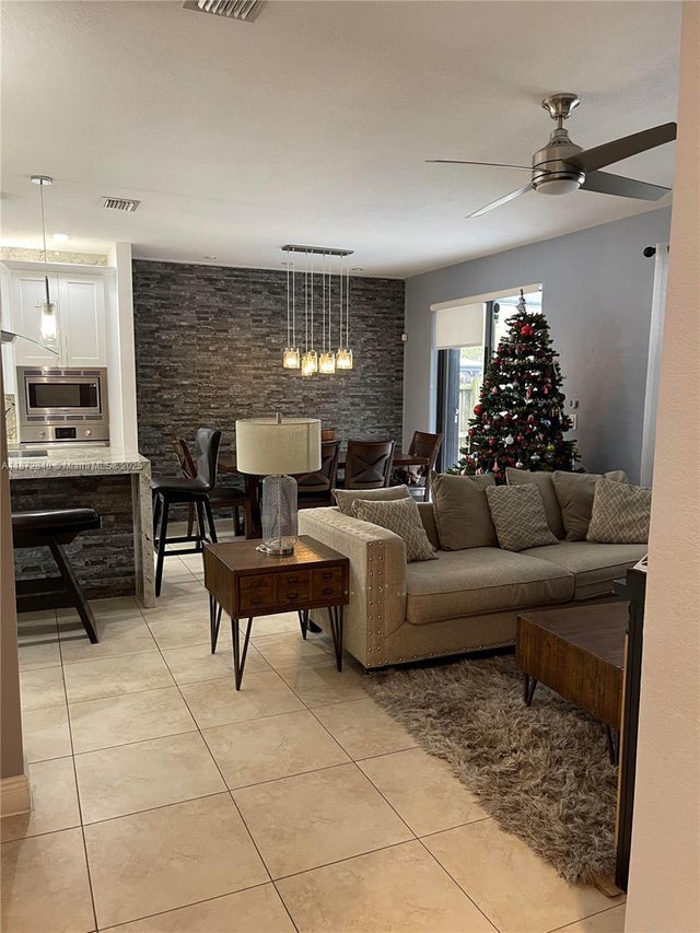 5 of 22 - 11516 Sw 234th St, Homestead, FL