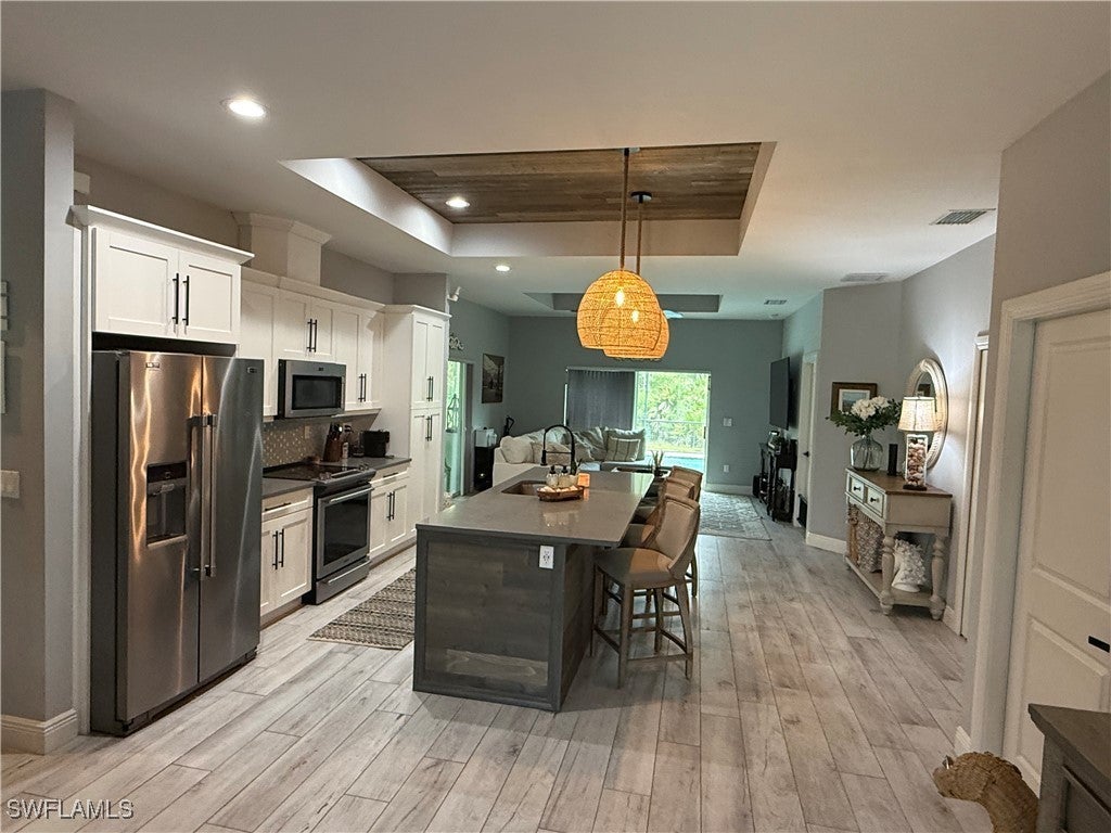 2131 22nd Ave Ne, Naples