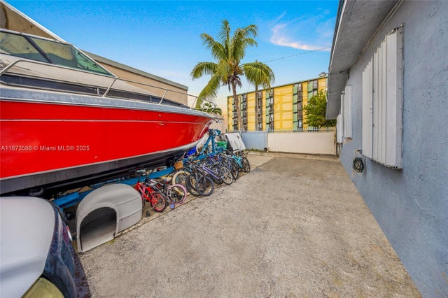 4 of 24 - 5501 Nw 2nd Ave, Miami, FL