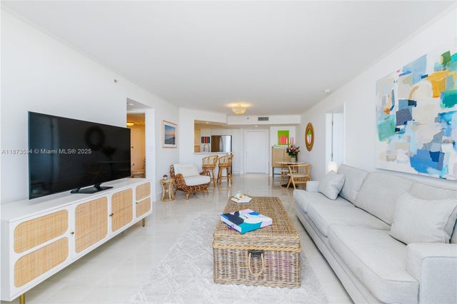 4 of 29 - 1800 Sunset Harbour Dr 703, Miami Beach, FL