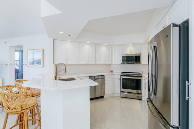 5 of 29 - 1800 Sunset Harbour Dr 703, Miami Beach, FL