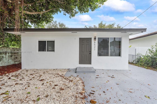 1 of 31 - 8521 Nw 15th Ave, Miami, FL