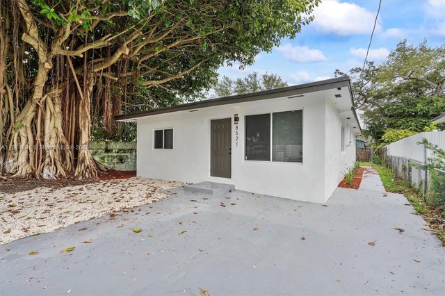 3 of 31 - 8521 Nw 15th Ave, Miami, FL