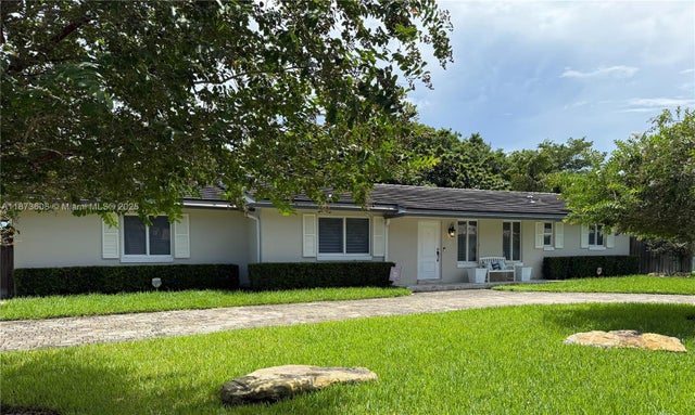 2 of 28 - 17071 Sw 85th Ave, Palmetto Bay, FL