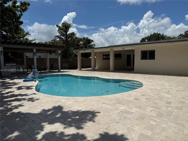 5 of 28 - 17071 Sw 85th Ave, Palmetto Bay, FL