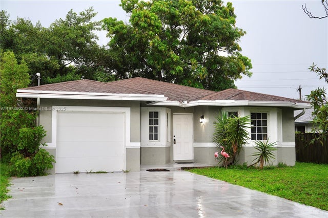 1 of 29 - 116 Nw 6th Ave, Dania Beach, FL