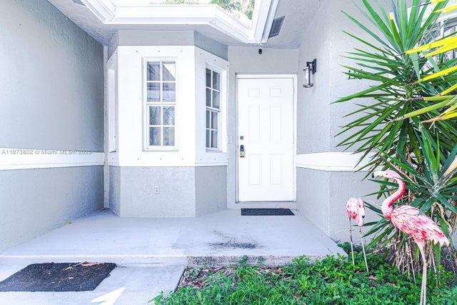 5 of 29 - 116 Nw 6th Ave, Dania Beach, FL