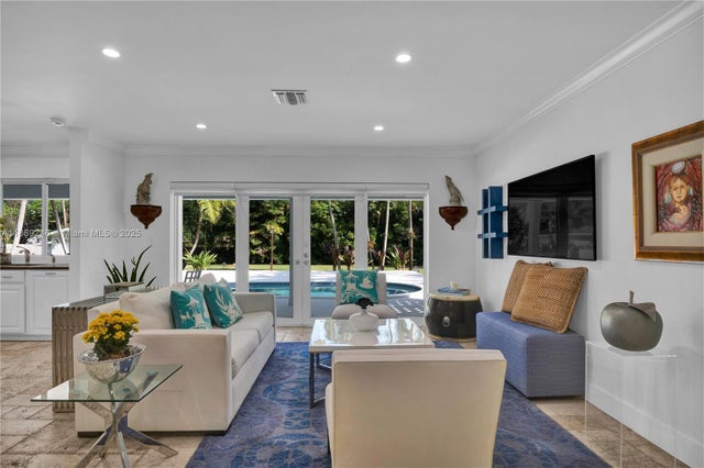 4 of 34 - 8741 Sw 97th Ter, Miami, FL
