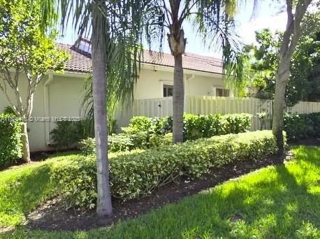 2 of 22 - 1140 Lidflower St, Hollywood, FL