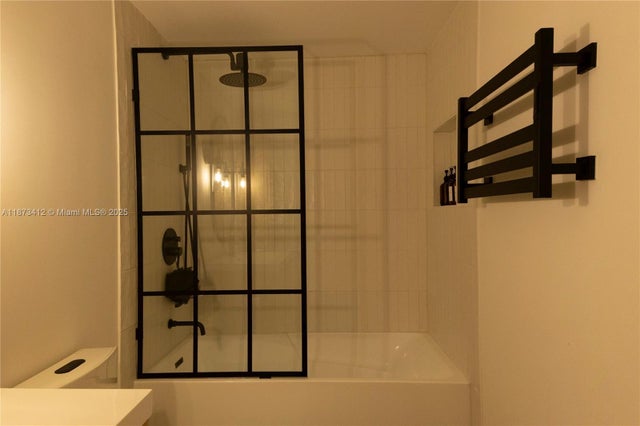 4 of 11 - 701 Brickell Key Blvd 1106, Miami, FL