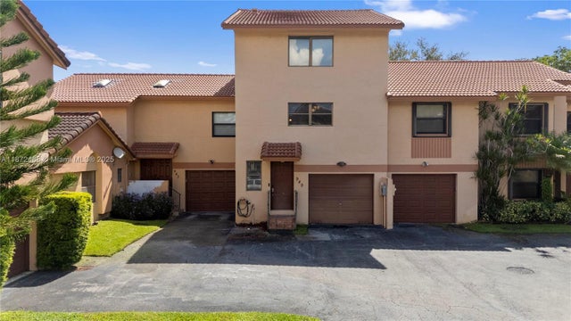 4 of 29 - 949 Sw 113th Ter, Pembroke Pines, FL