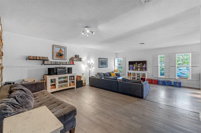 4 of 48 - 9350 Sw 88th Ter, Miami, FL