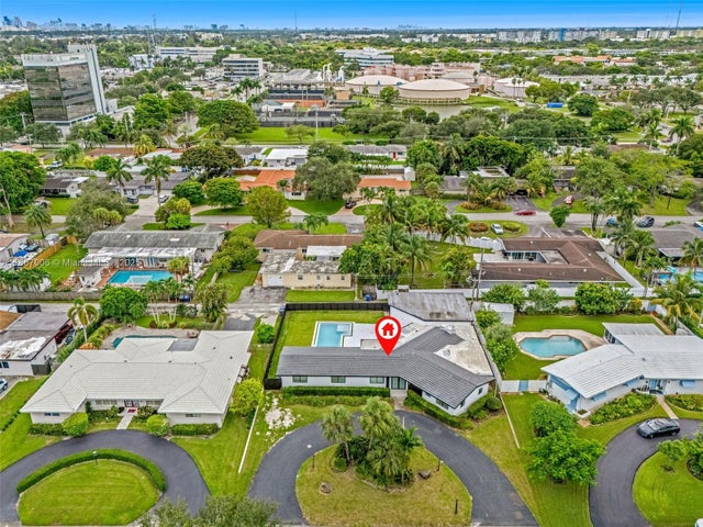 3444 Buchanan St, Hollywood