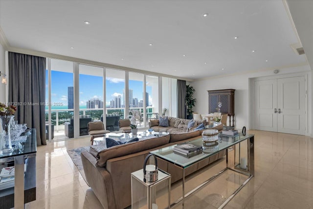 1 of 35 - 20155 Ne 38th Ct 2002, Aventura, FL