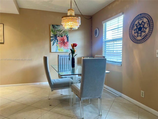 4 of 33 - 2042 Newcastle C 2042, Boca Raton, FL