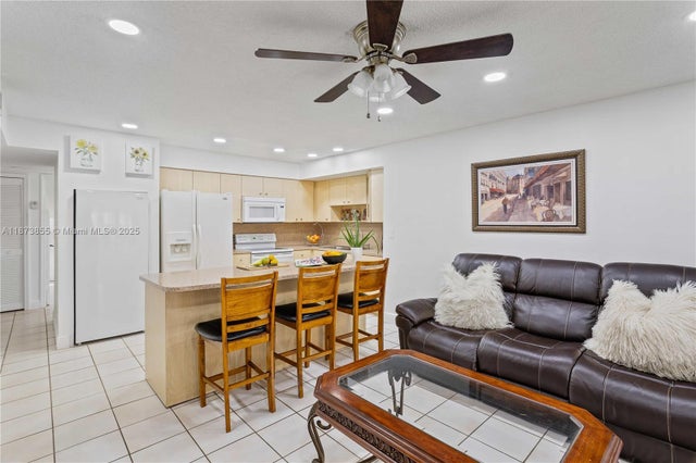 5 of 36 - 7801 Sw 9th Ter, Miami, FL