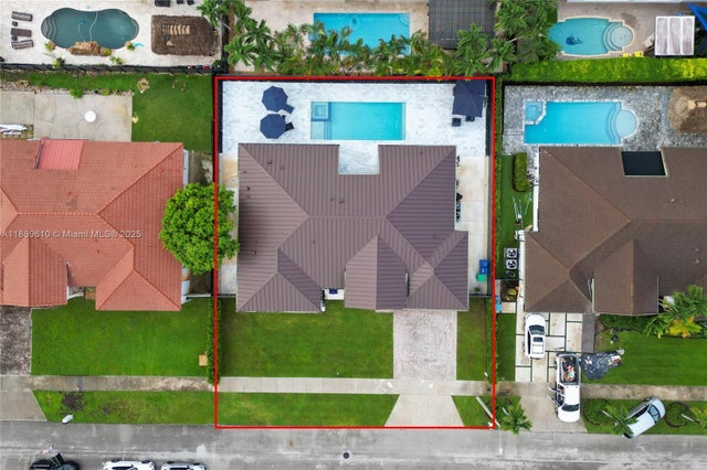4 of 43 - 16234 Sw 48 Terrace, Miami, FL