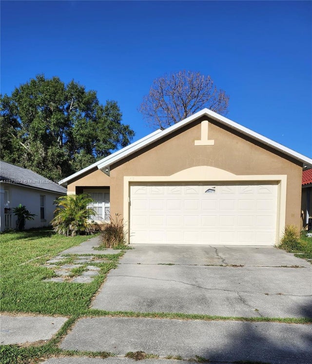 1 of 6 - 216 Danville Dr, Orlando, FL