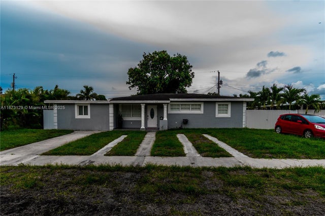2 of 59 - 3291 Nw 171st Ter, Miami Gardens, FL