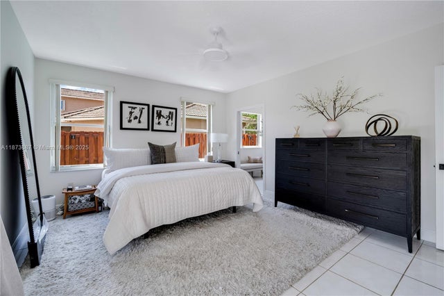 4 of 32 - 8910 Sw 160th St, Palmetto Bay, FL