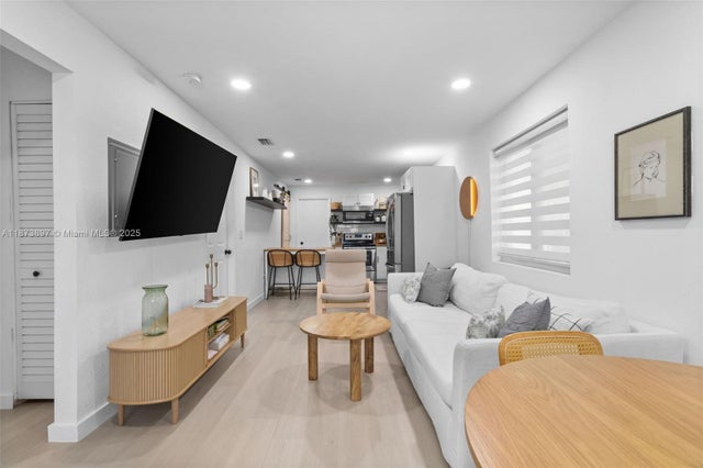 2 of 20 - 2170 Nw 84th St, Miami, FL