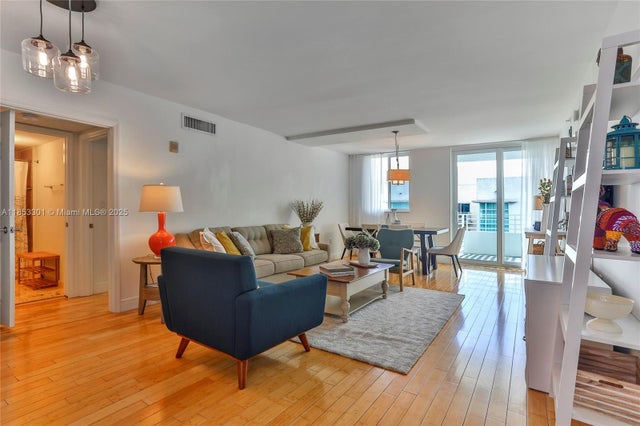 2 of 19 - 7800 Collins Ave 508, Miami Beach, FL