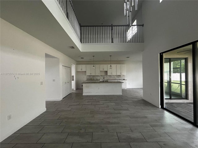 3 of 10 - 11436 Canopy Loop, Fort Myers, FL