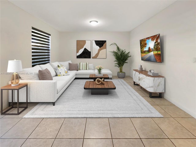 4 of 26 - 1401 Se 27th Ter, Homestead, FL